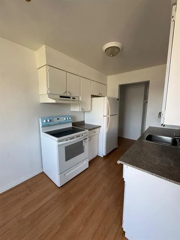 10014 Morrison Street, #201