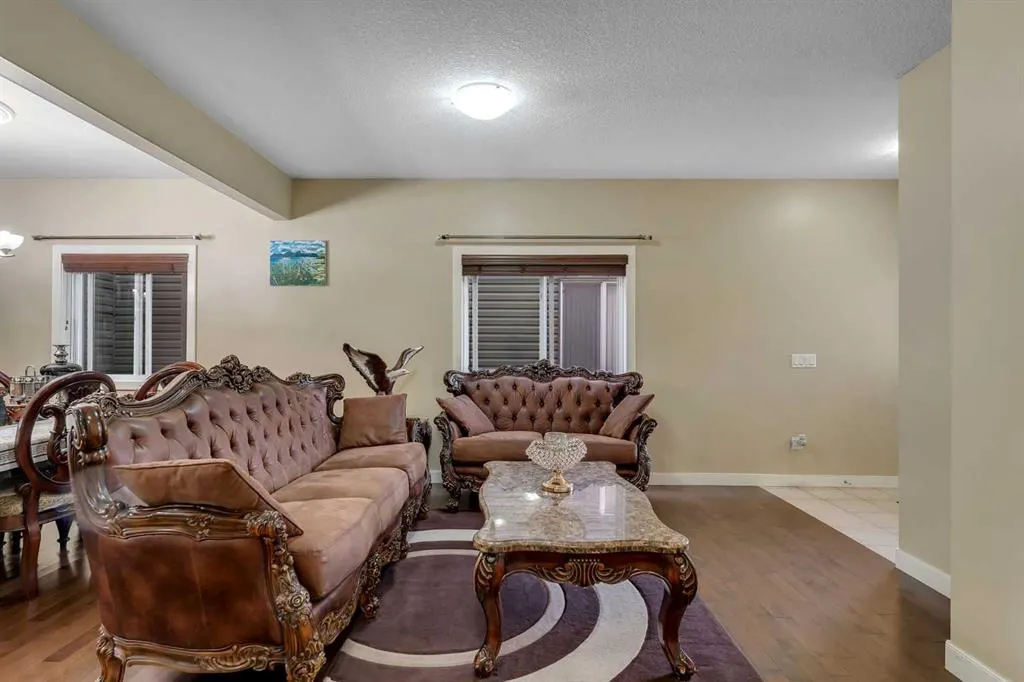 41 Saddlelake Green NE