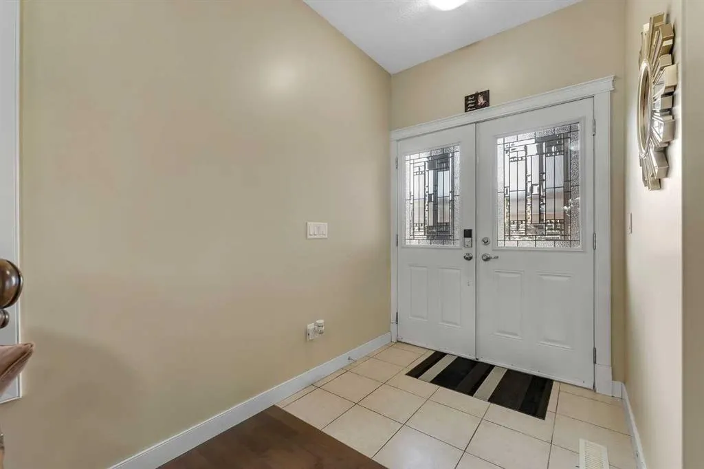41 Saddlelake Green NE