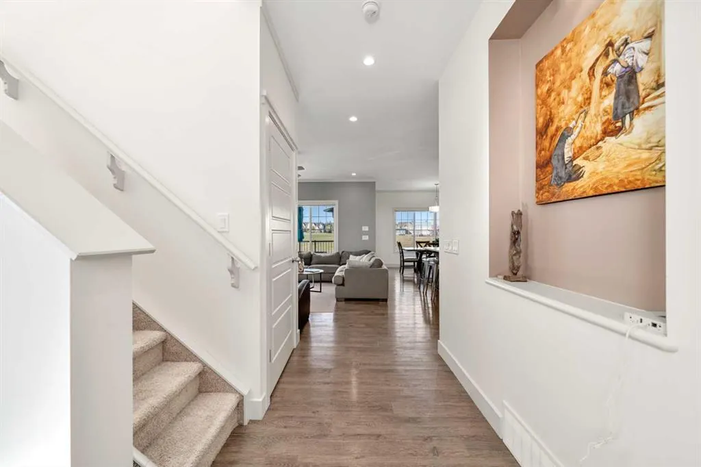 49 Marquis Grove SE