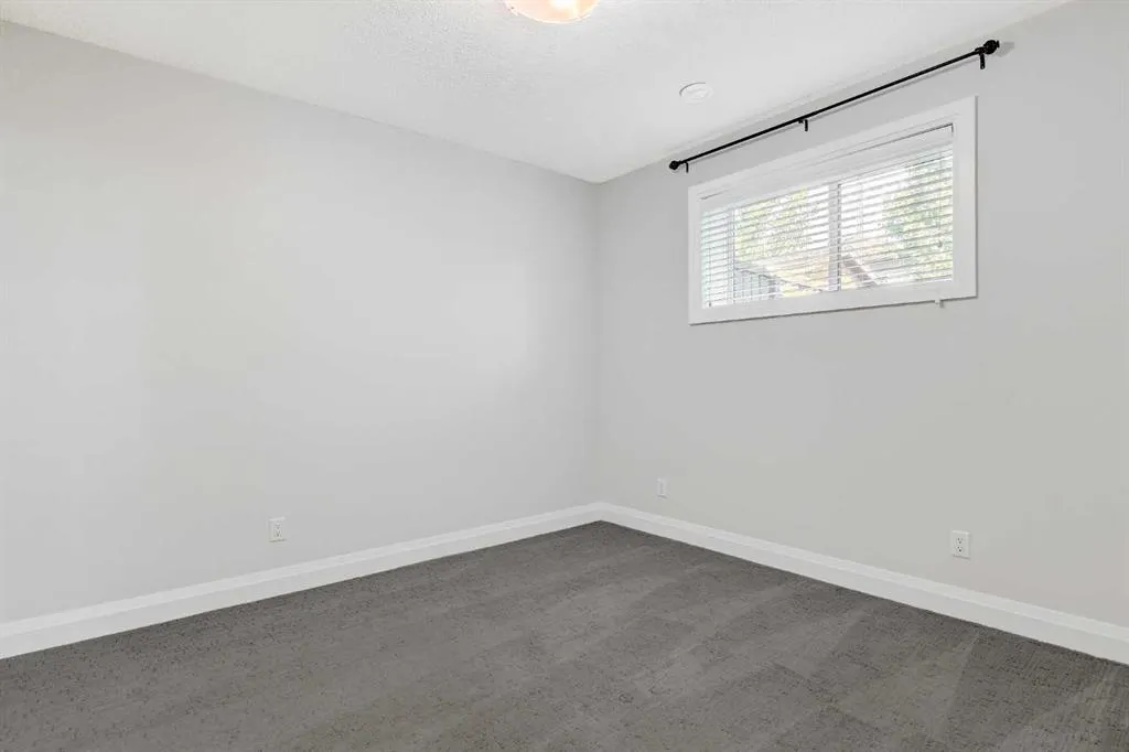12902 105 Street Street