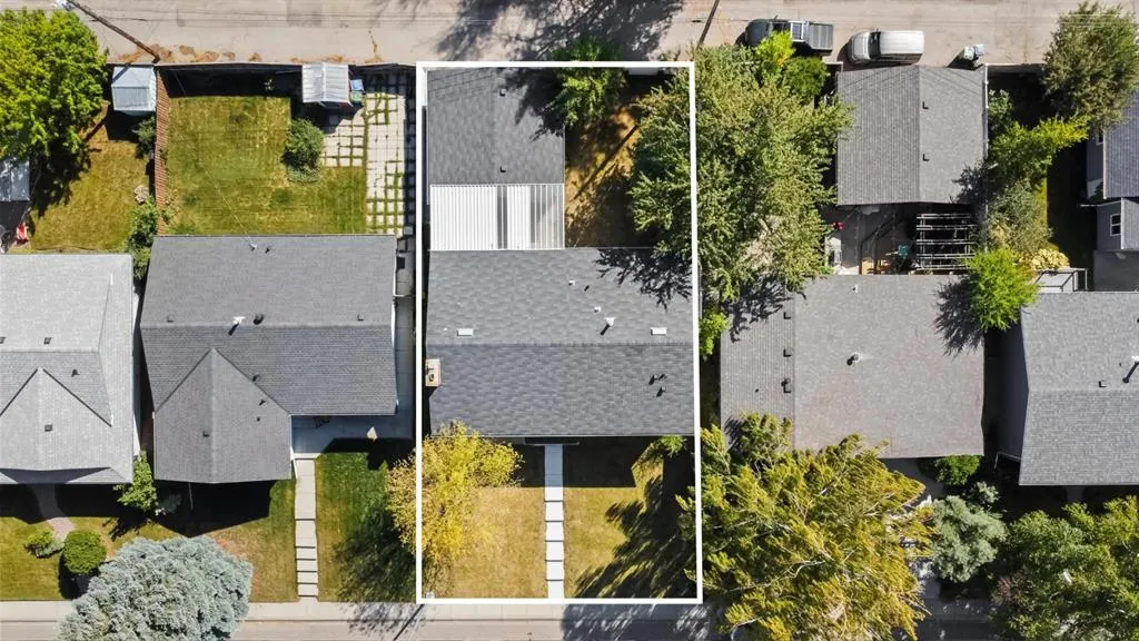 10616 Mapleglen Crescent SE