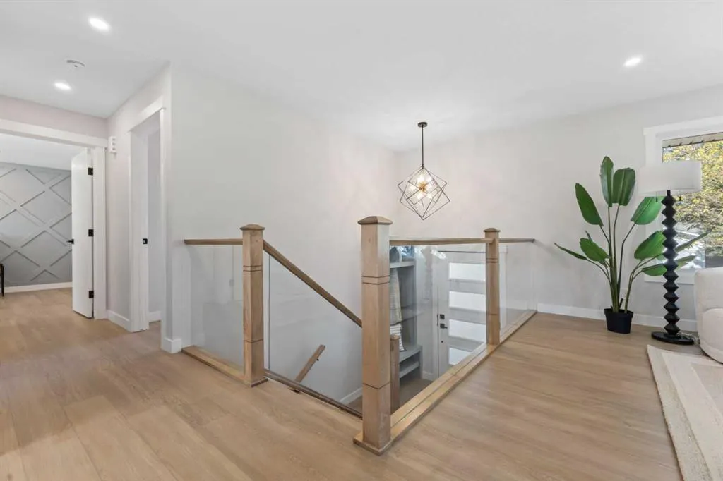 10616 Mapleglen Crescent SE