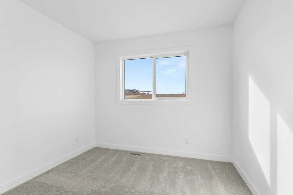 12 Violet Point