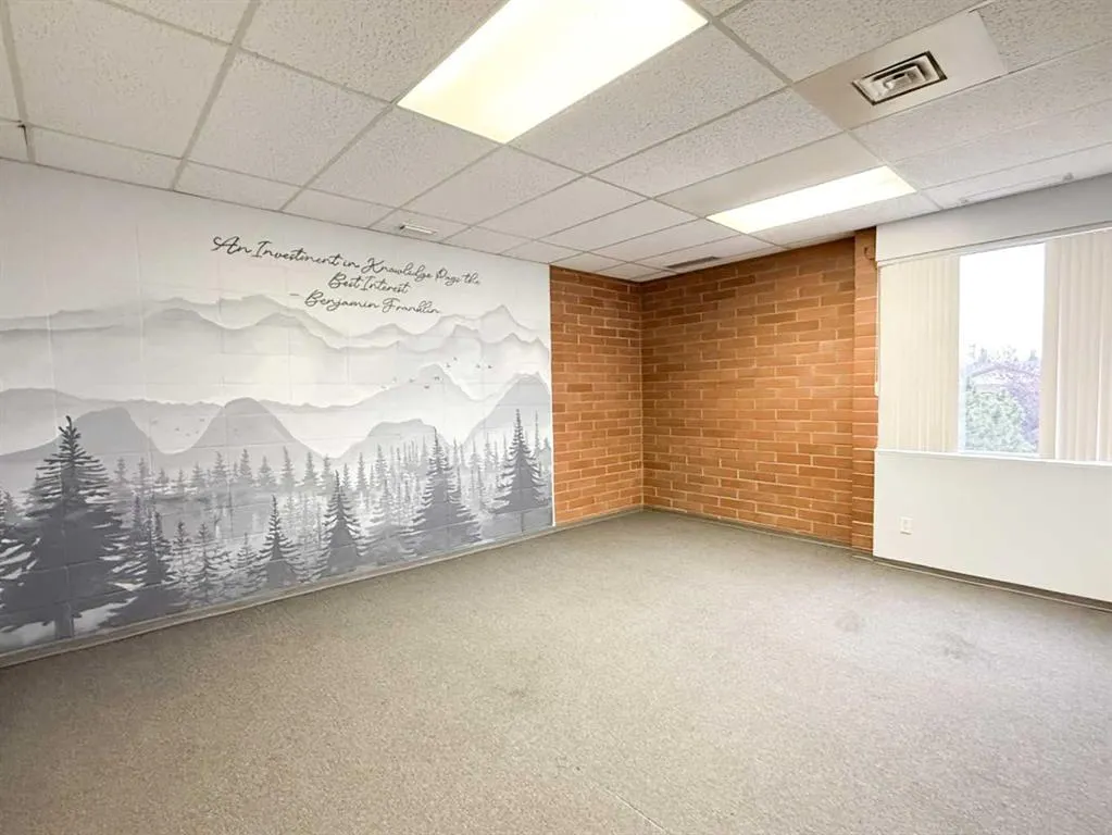 9914 109 Avenue, #201