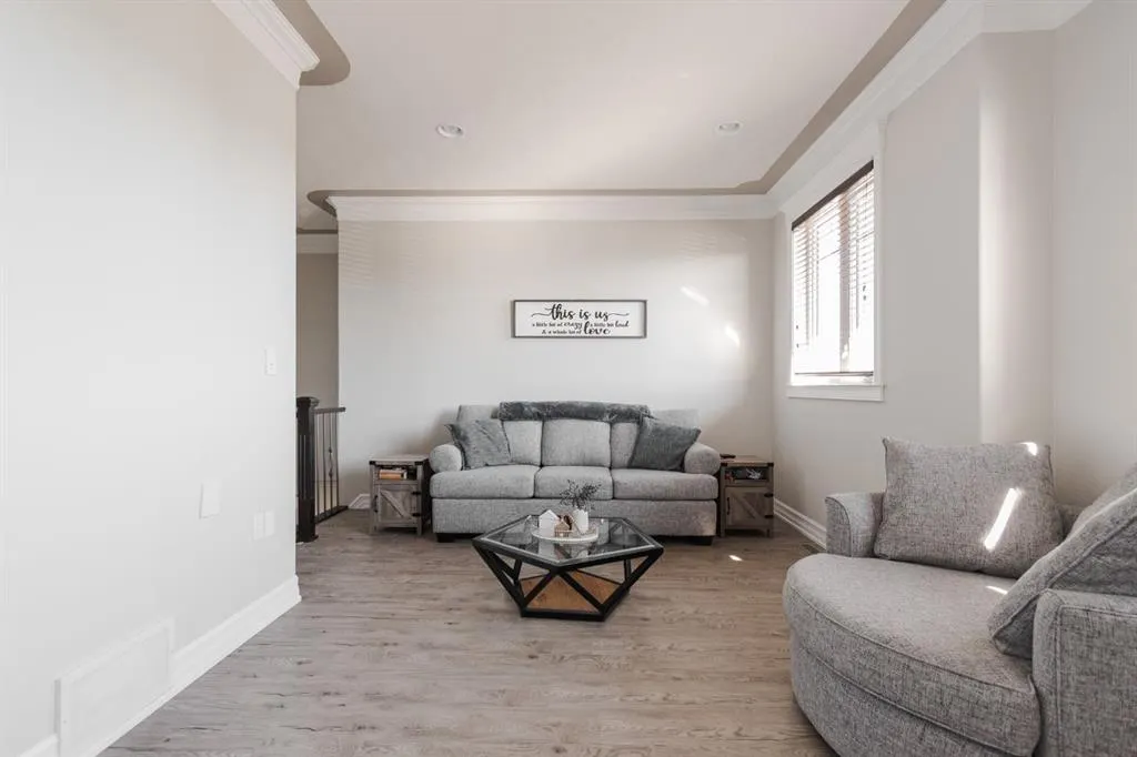 161 Lynx Crescent