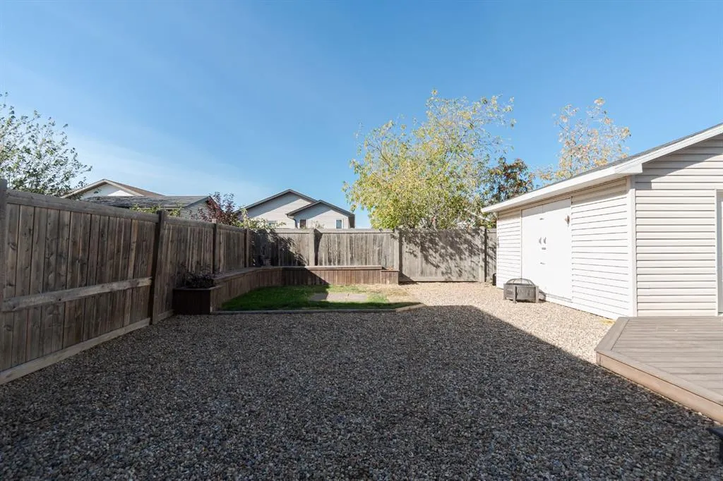 161 Lynx Crescent