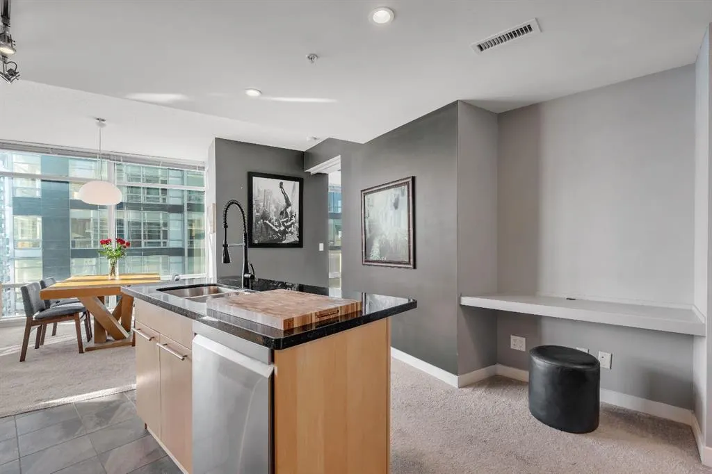 215 13 Avenue SW, #1006