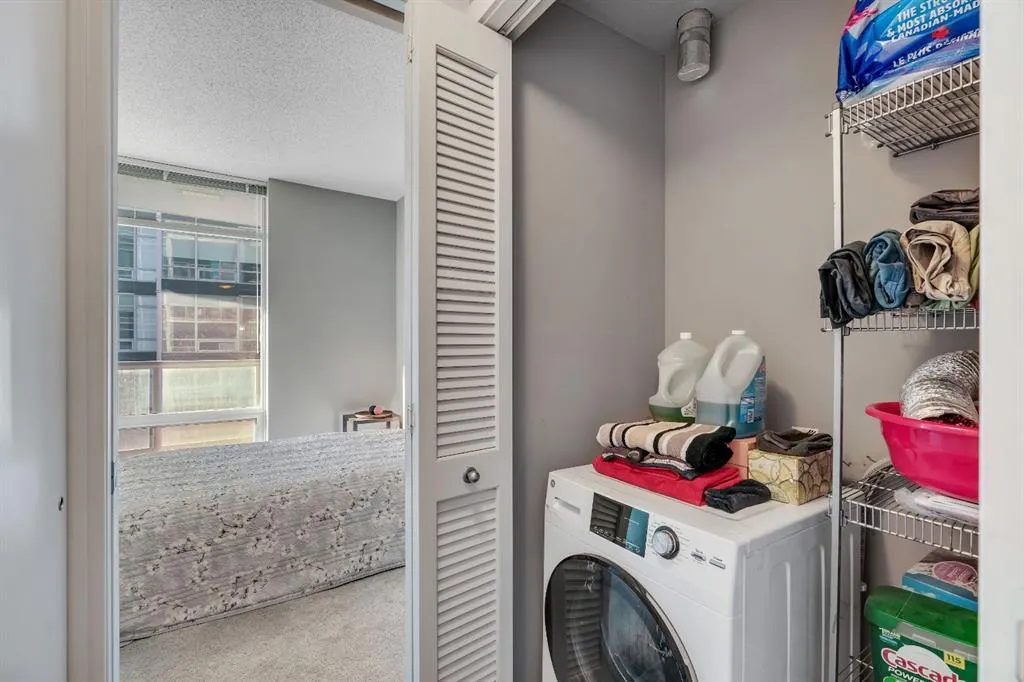 215 13 Avenue SW, #1006