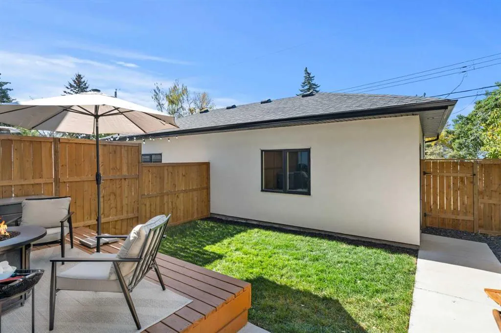 2503 20 Street SW