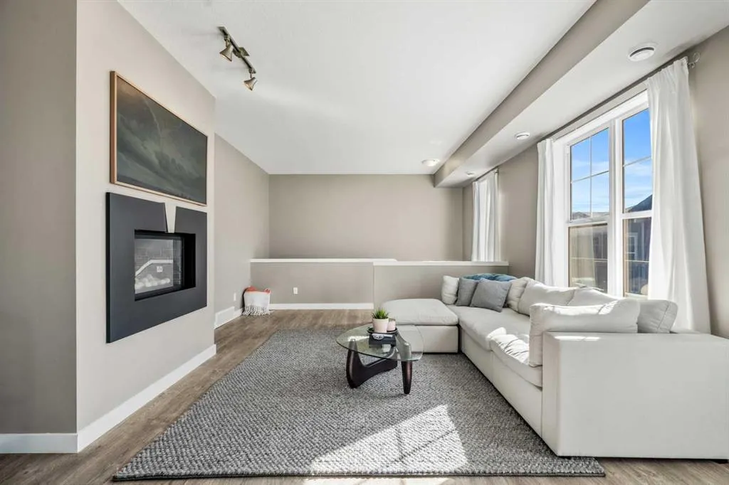 310 Cranford Walk SE
