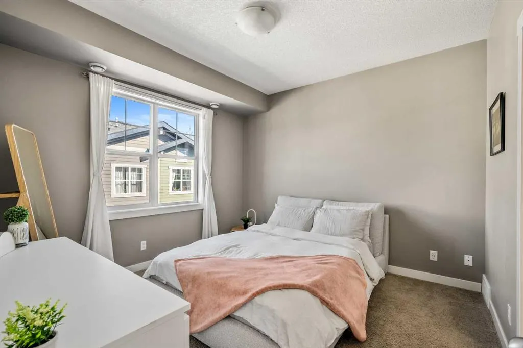 310 Cranford Walk SE
