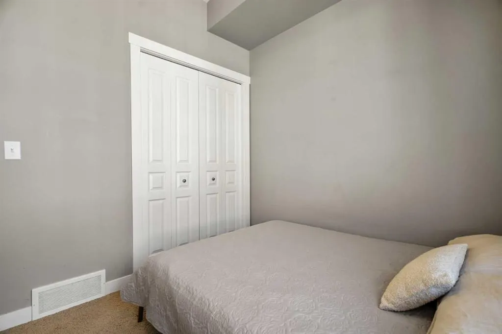 310 Cranford Walk SE