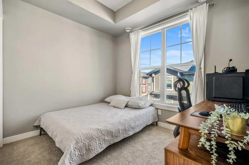 310 Cranford Walk SE