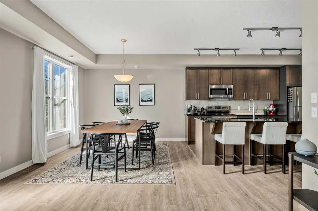 310 Cranford Walk SE