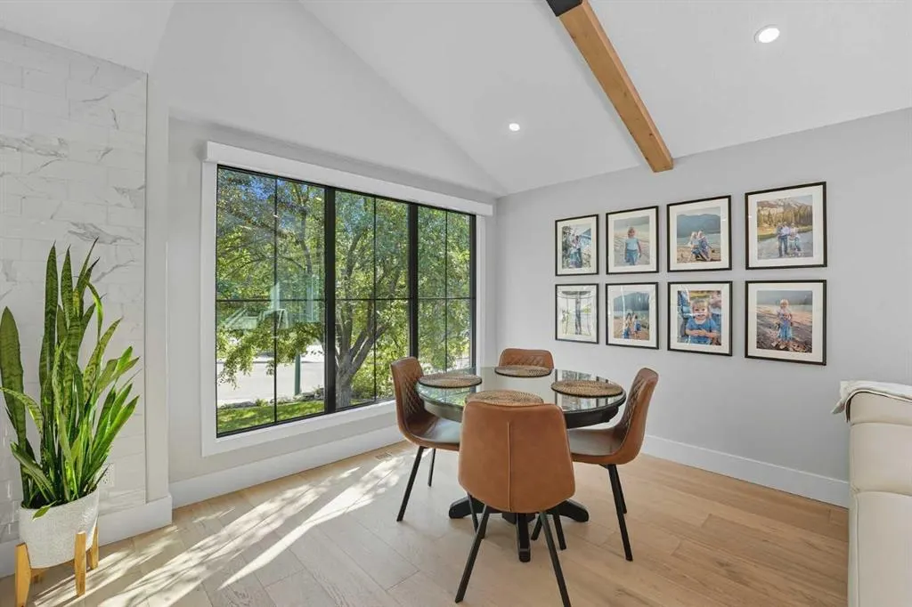7 Roselake Street NW