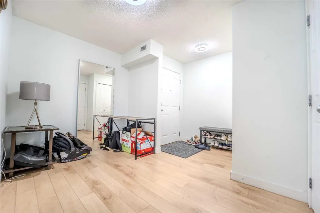 7180 80 Avenue NE, #201