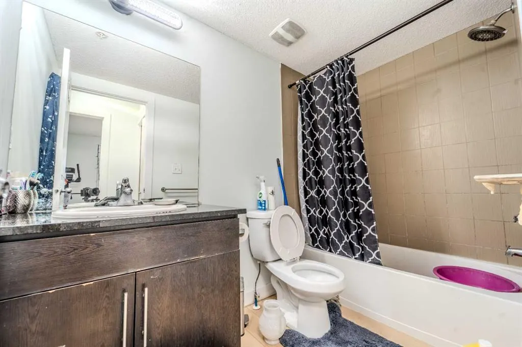 7180 80 Avenue NE, #201