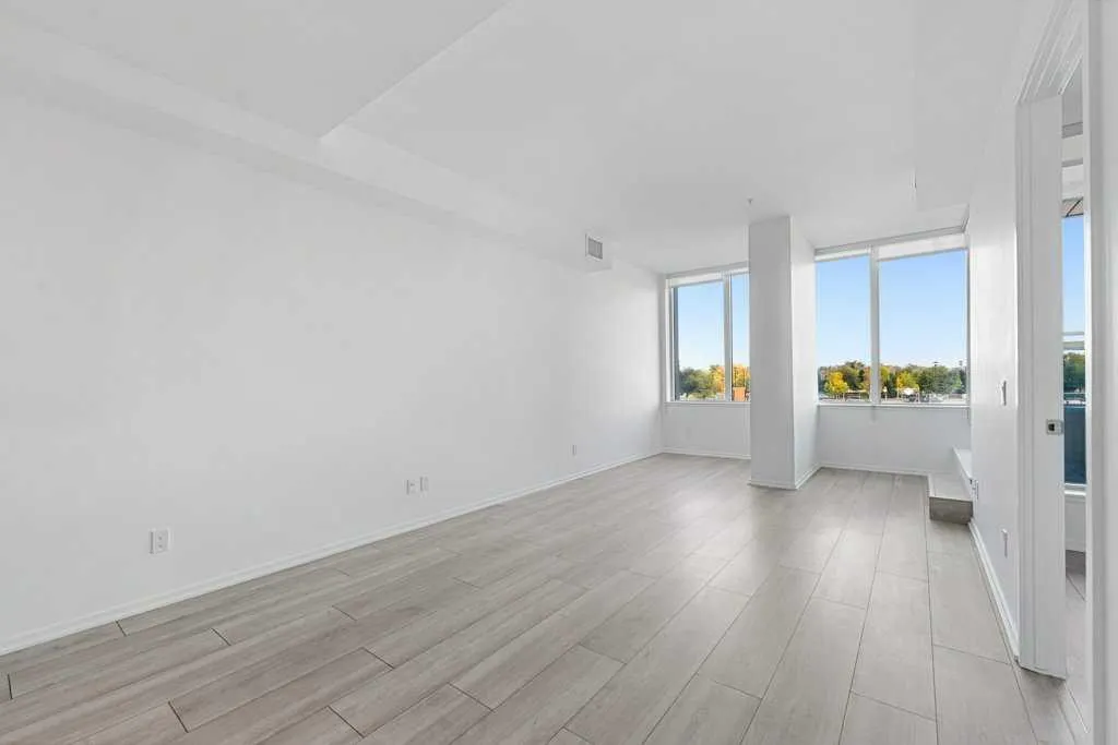 615 6 Avenue SE, #130