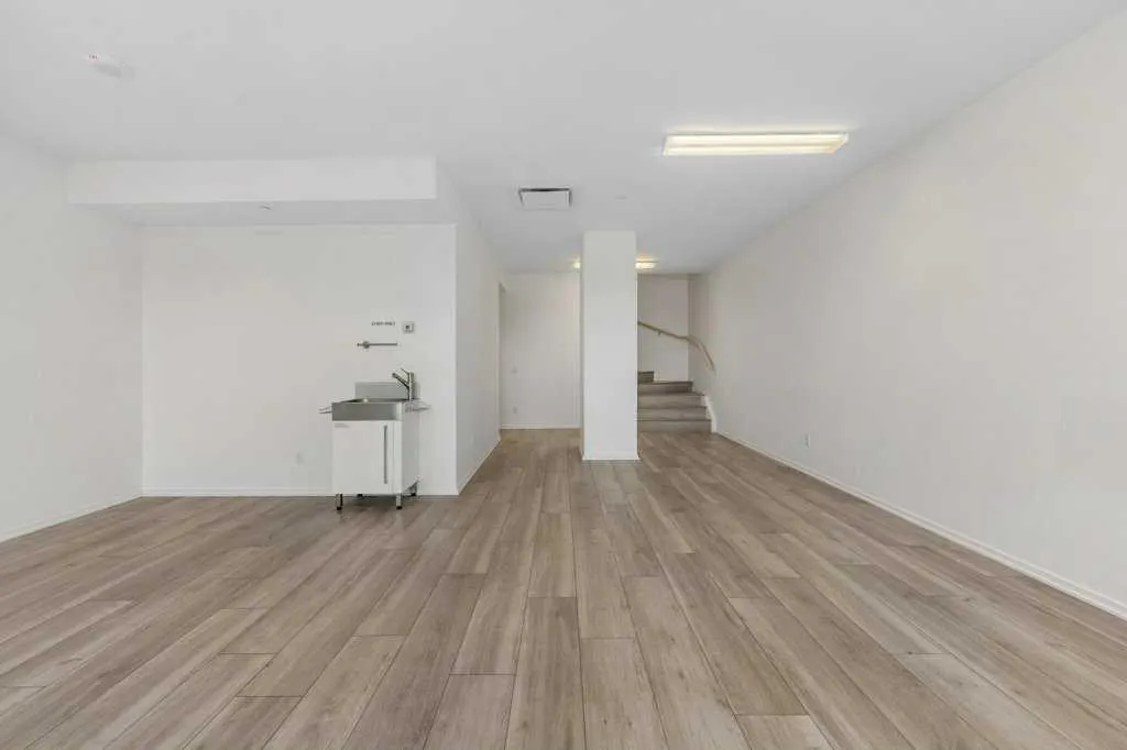 615 6 Avenue SE, #130
