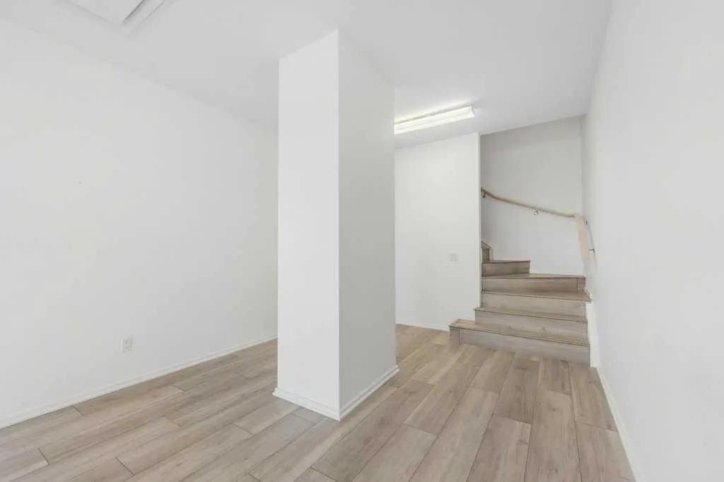 615 6 Avenue SE, #130