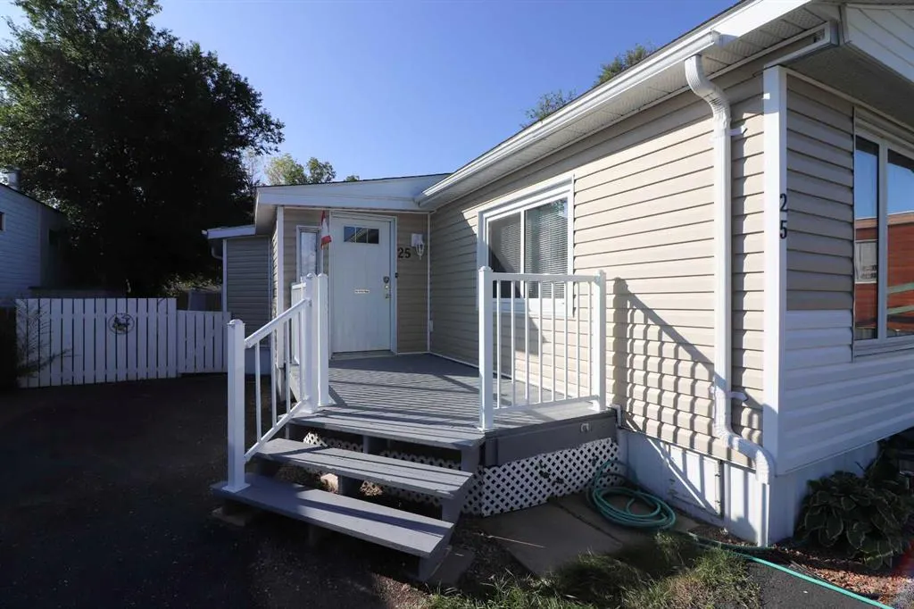 25 De Havilland Boulevard SW