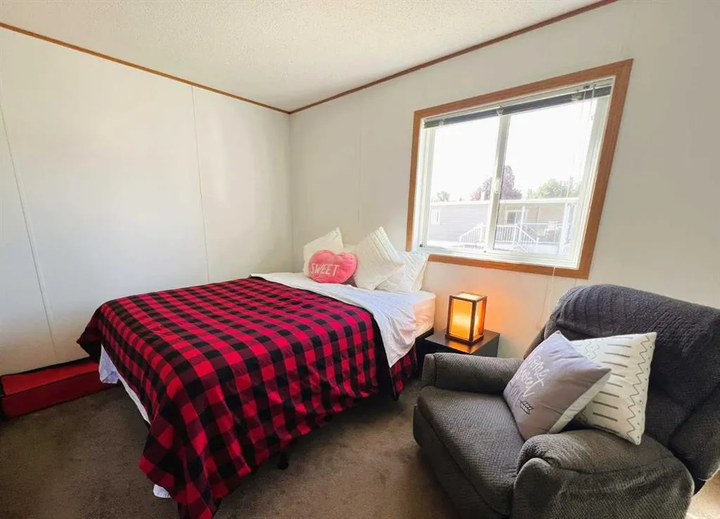 2248 Southview Drive SE, #67