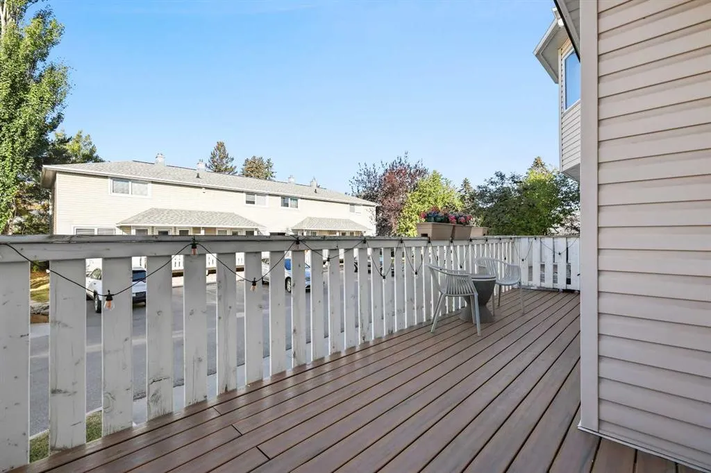 392 Killarney Glen Court SW