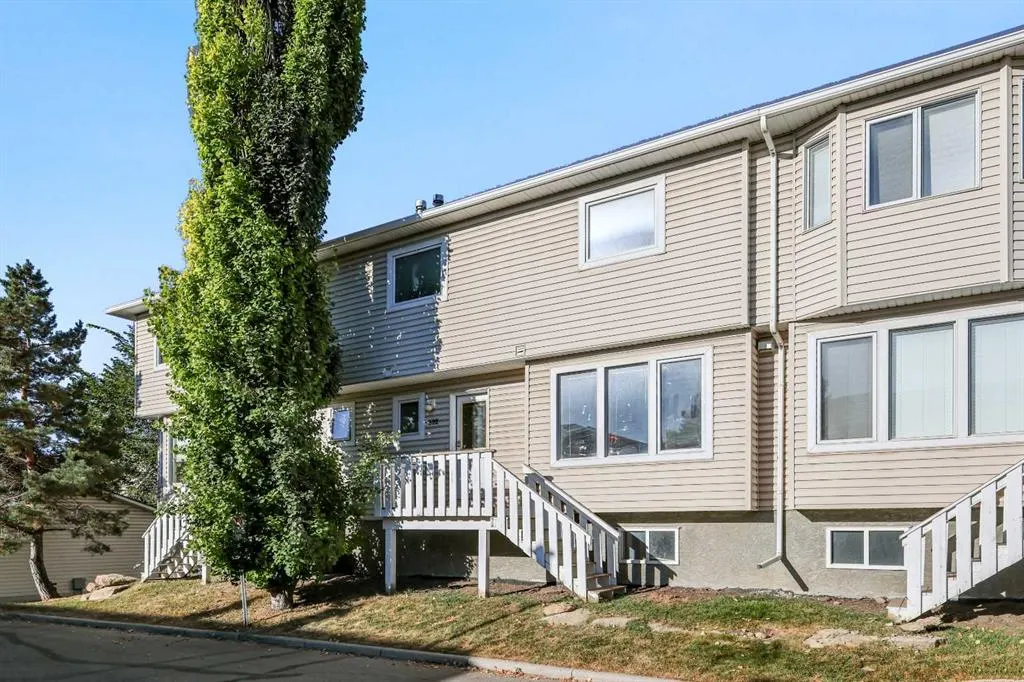392 Killarney Glen Court SW