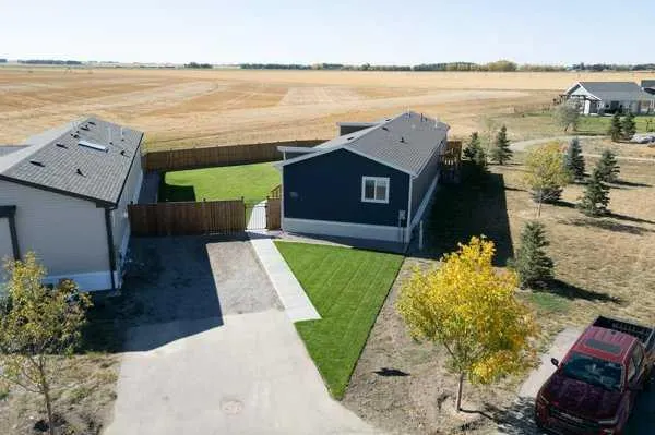 2037 Sunflower Crescent