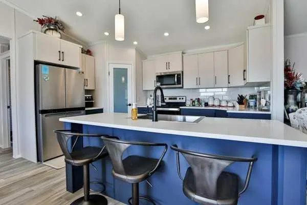 2037 Sunflower Crescent