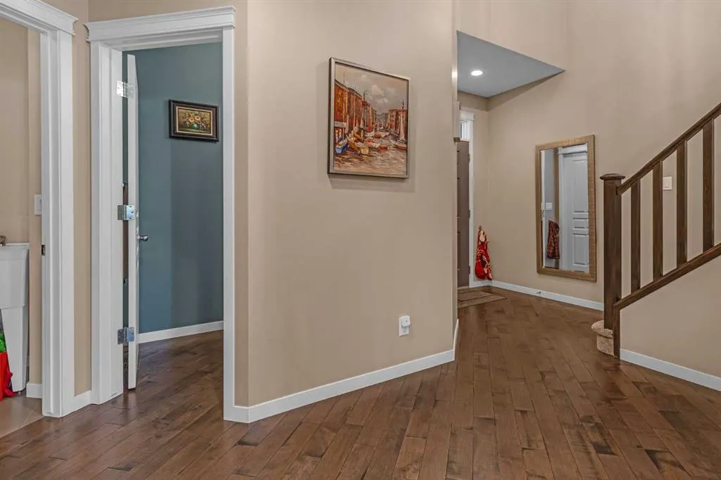 6 Auburn Glen Common SE