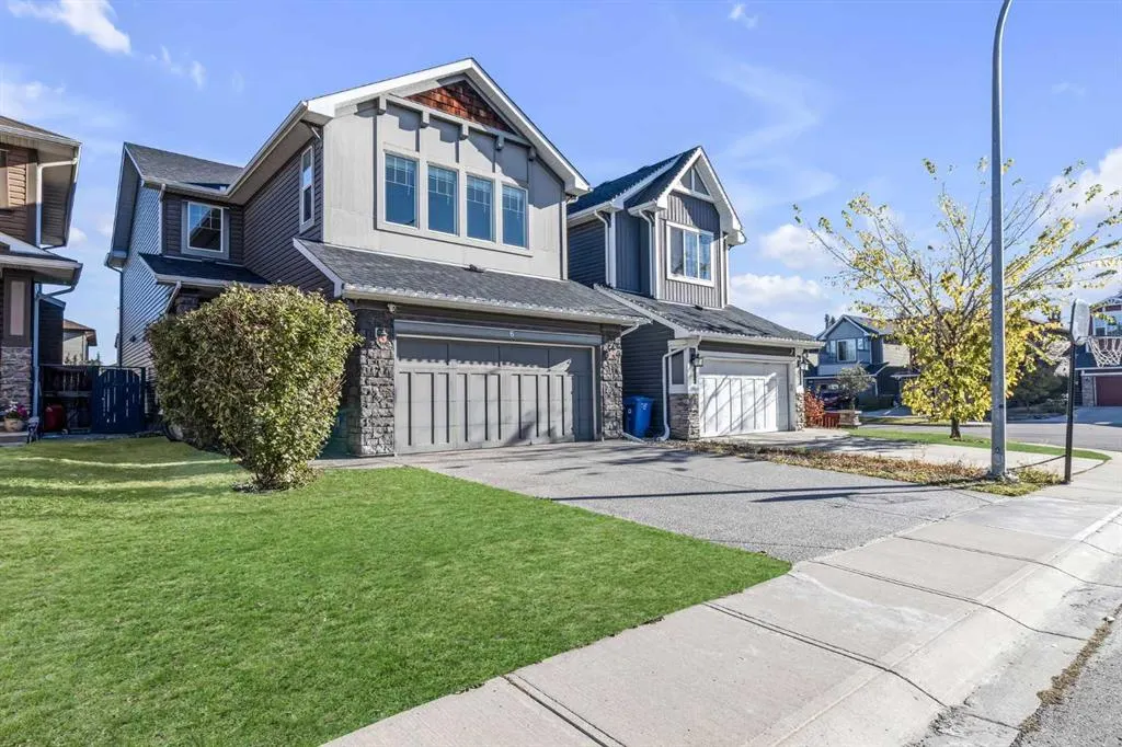 6 Auburn Glen Common SE