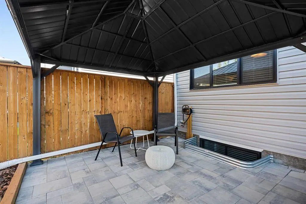 27 Seton Parade SE