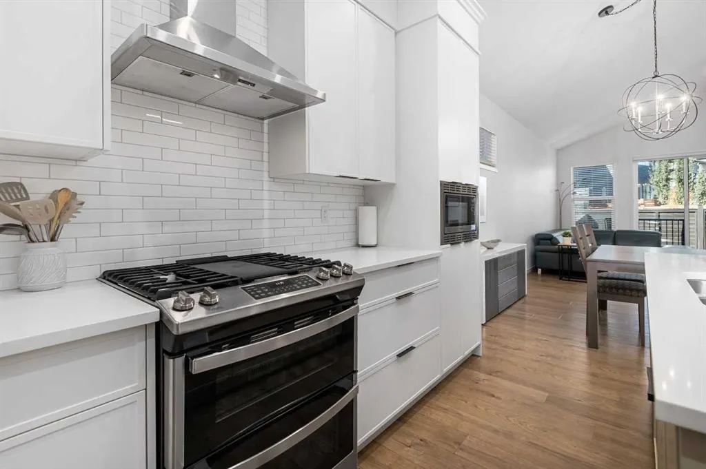 27 Seton Parade SE