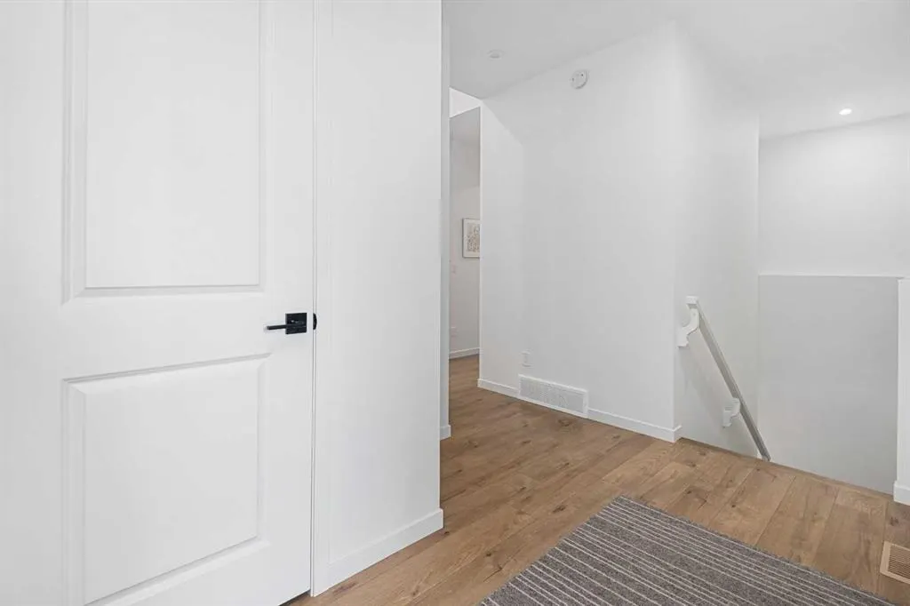 27 Seton Parade SE