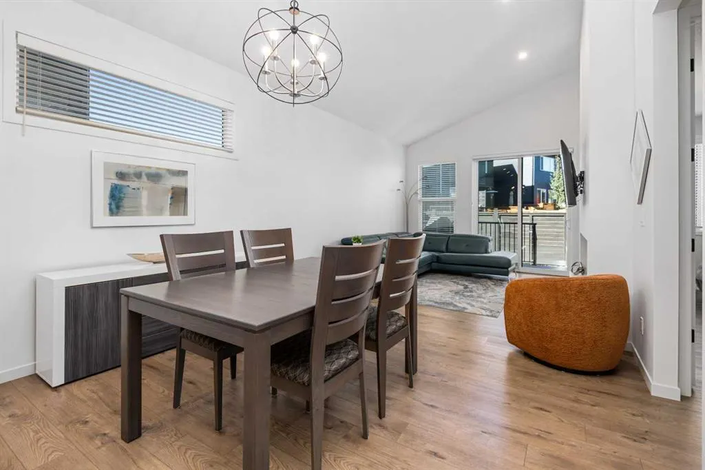 27 Seton Parade SE