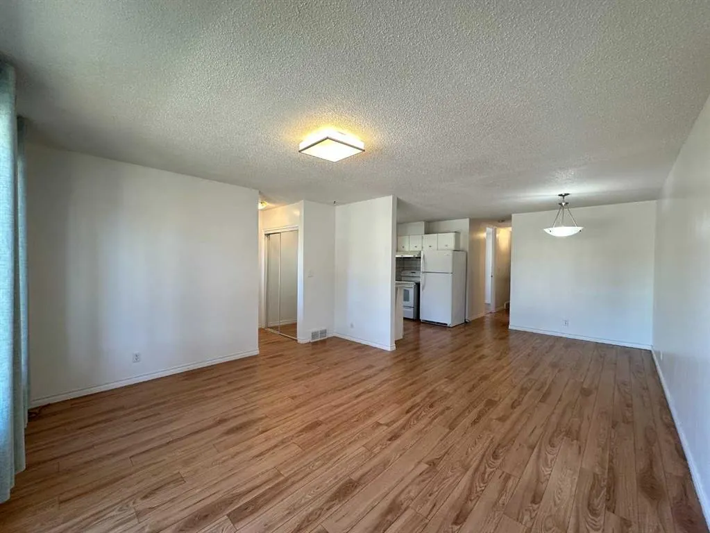 121 Huntford Close NE