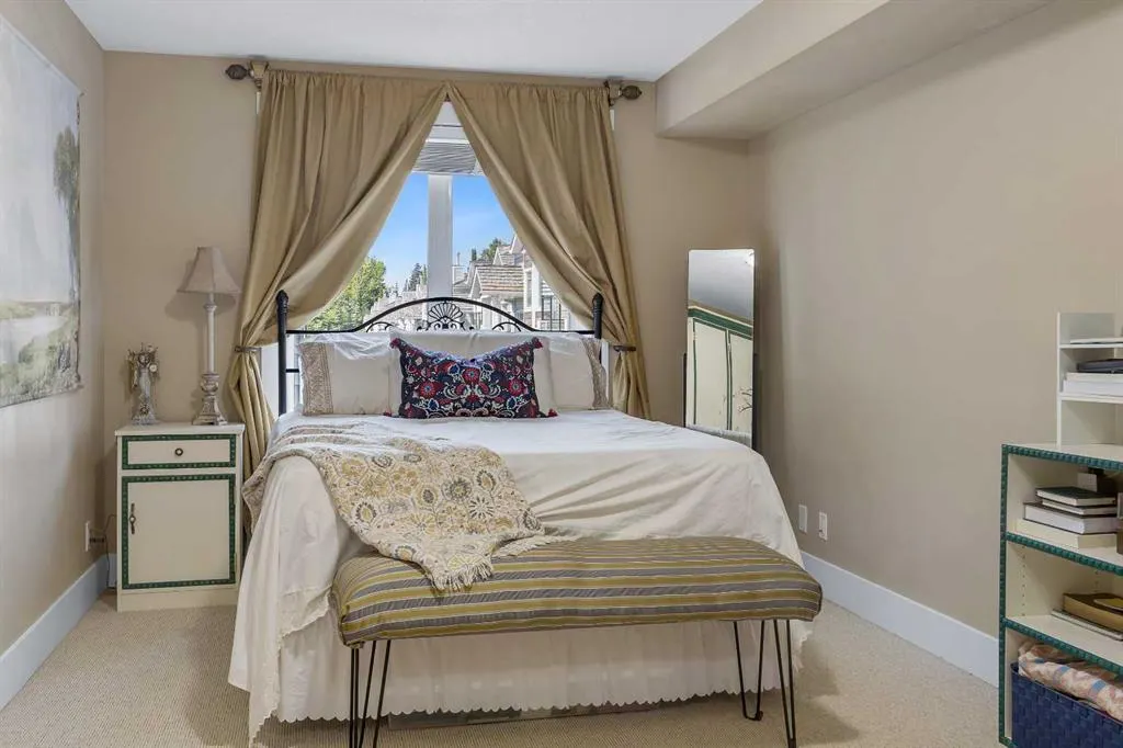 500 Rocky Vista Gardens NW, #126
