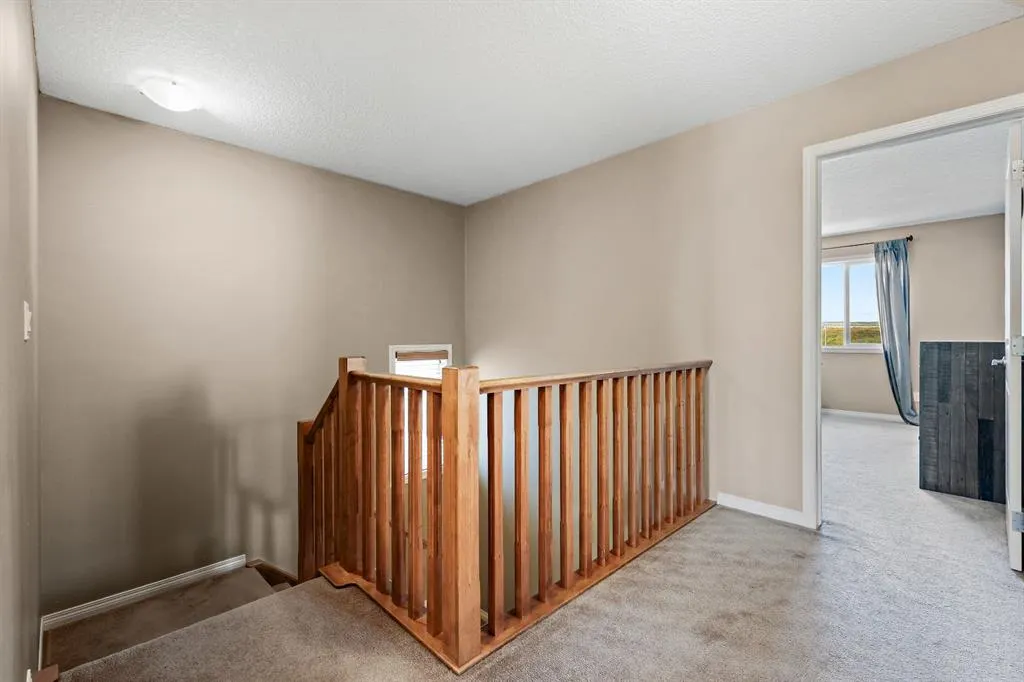 114 Everglen Crescent SW