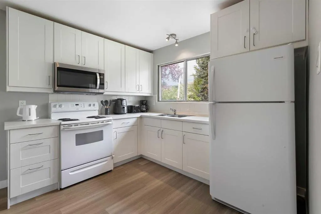 173 Gordon Drive SW
