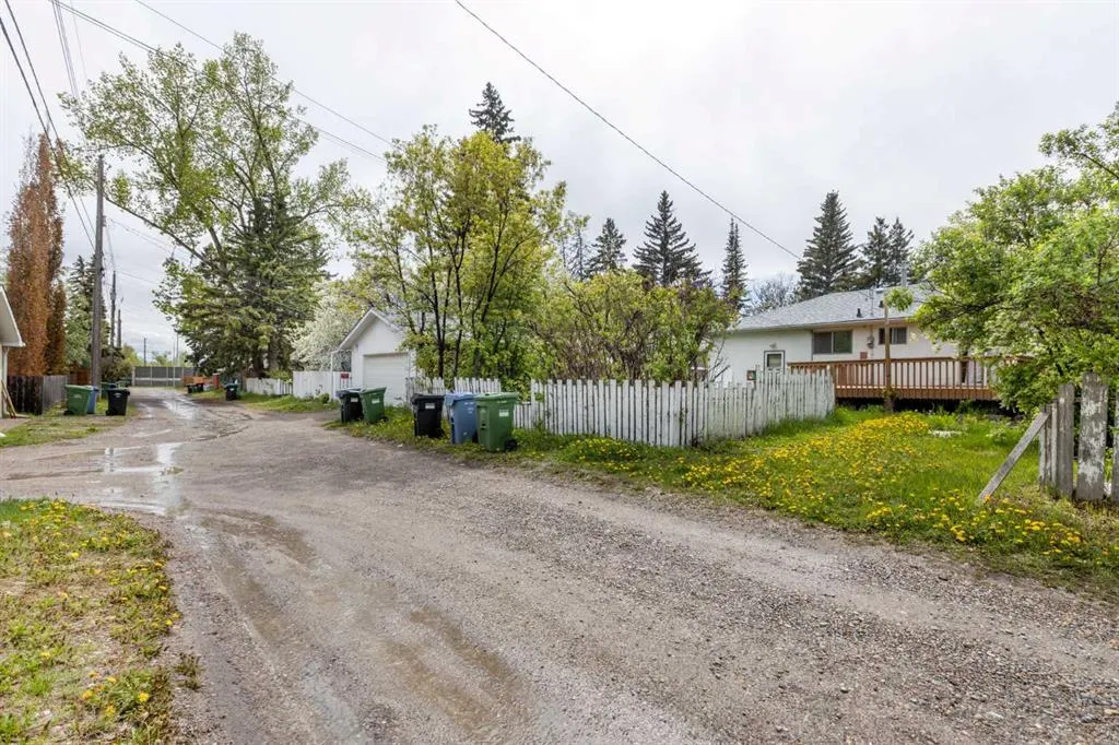 173 Gordon Drive SW