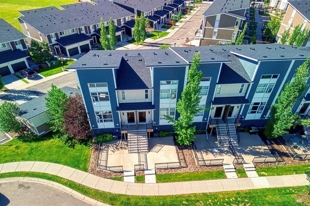 10 Walden Lane SE