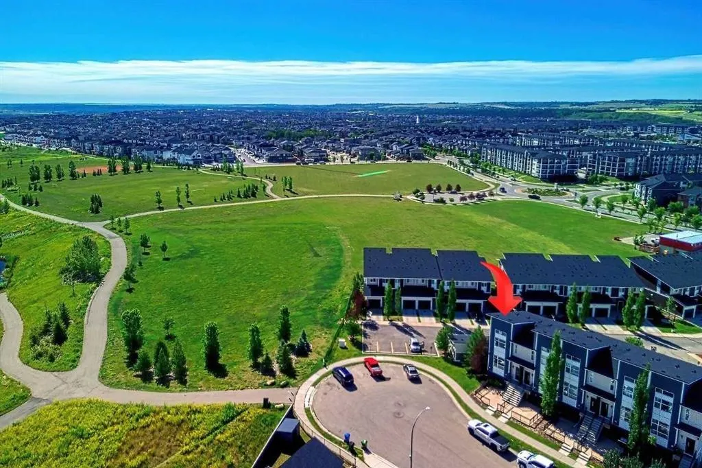 10 Walden Lane SE