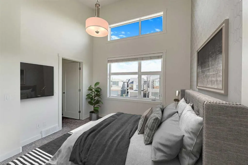 10 Walden Lane SE