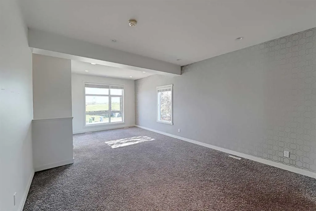 10 Walden Lane SE