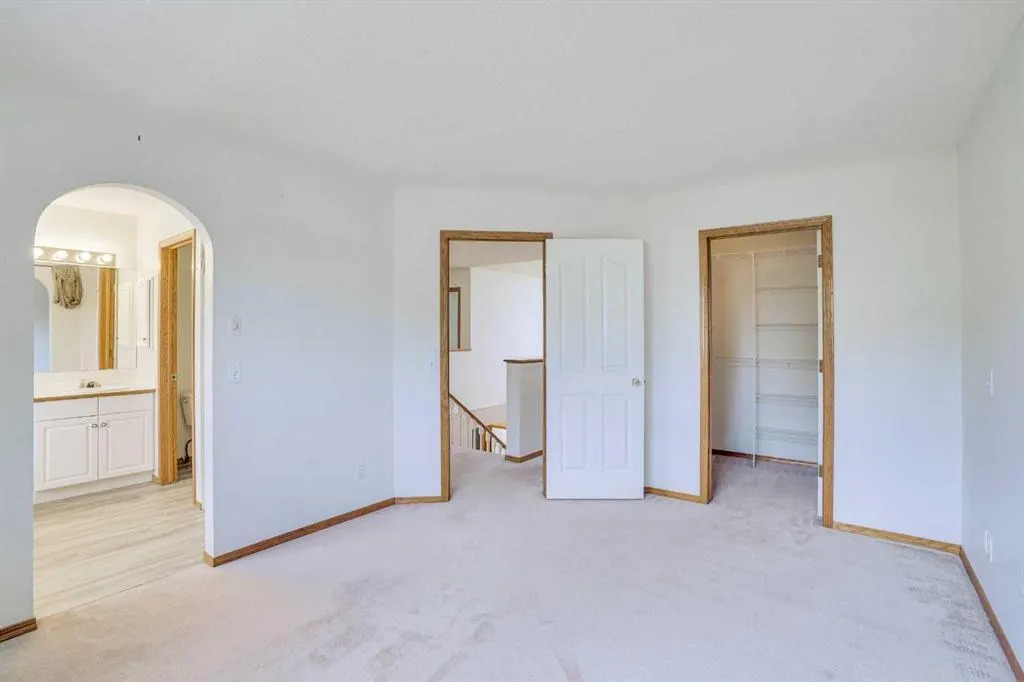 82 Edgevalley Close NW