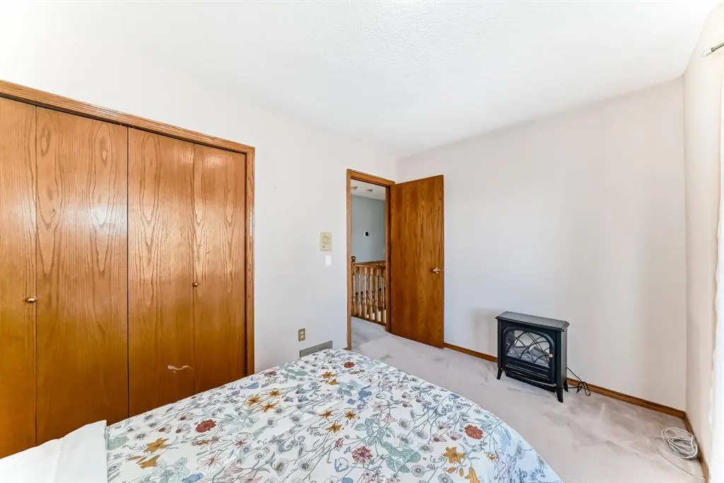 142 Edgeview Road NW