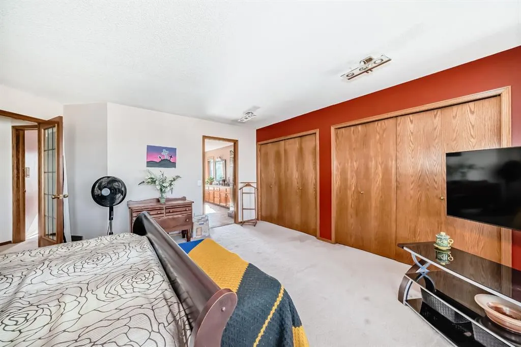 142 Edgeview Road NW