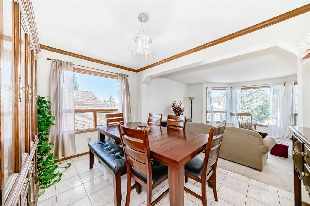142 Edgeview Road NW